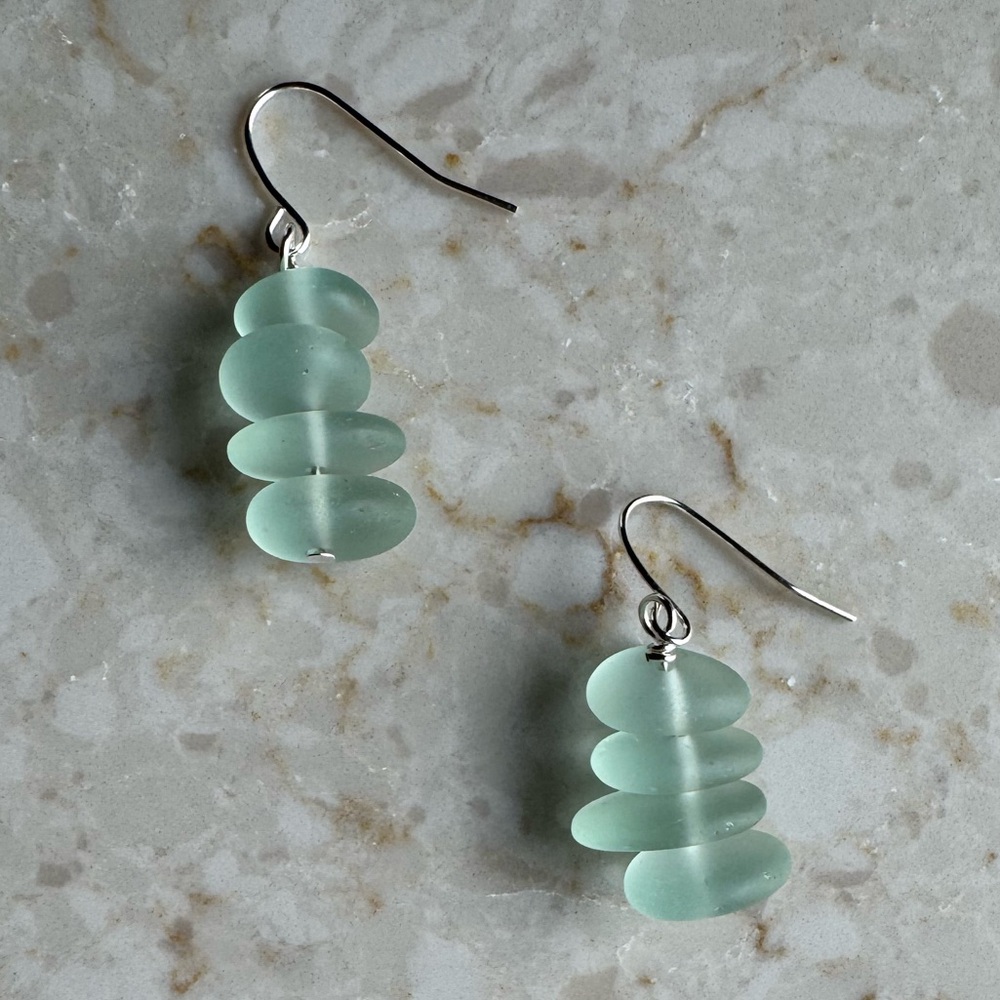 NWOT Tuckernuck Seaglass Stack Earrings, Seafoam - Picture 2 of 6
